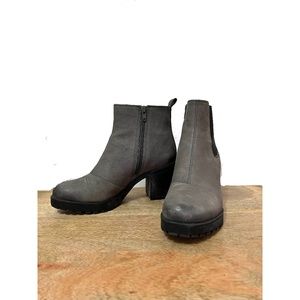 Vagabond Nubuck Grace Boot